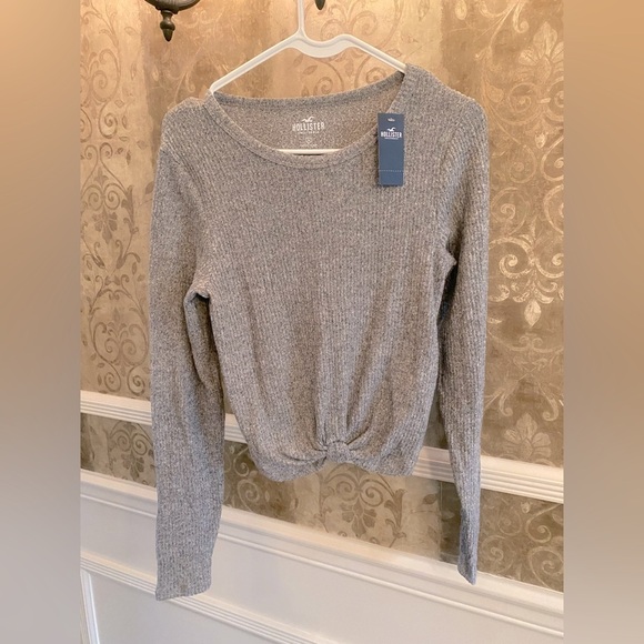 Hollister Heather Gray Ribbed Sweater - Picture 1 of 5